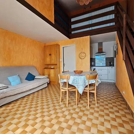 Vakantiehuis Maisonnette A 150m De La Plage, Parking Prive