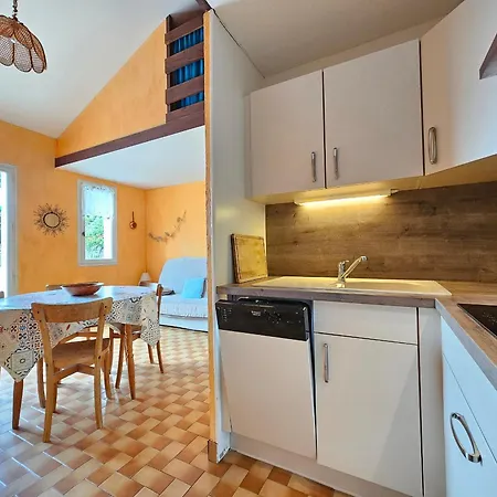 Vakantiehuis Maisonnette A 150m De La Plage, Parking Prive La Faute-sur-Mer